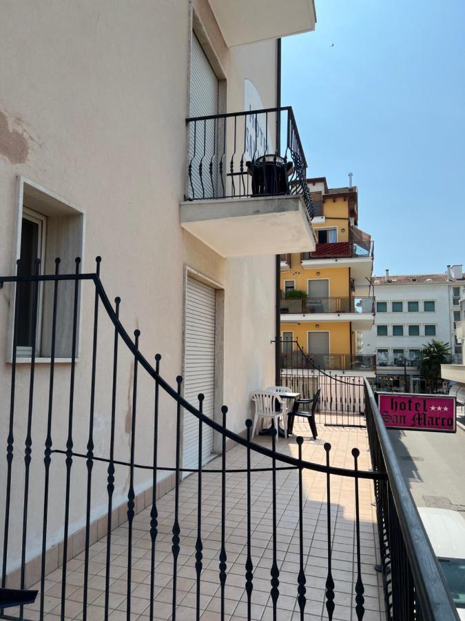 Hotel San Marco Лидо ди Йезоло Екстериор снимка