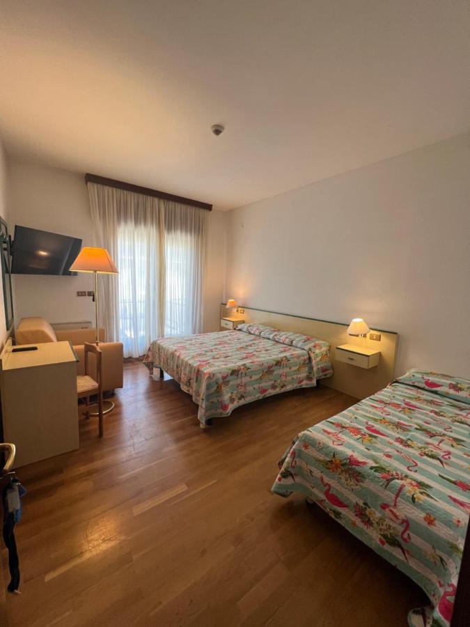 Hotel San Marco Лидо ди Йезоло Екстериор снимка