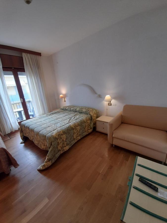 Hotel San Marco Лидо ди Йезоло Екстериор снимка