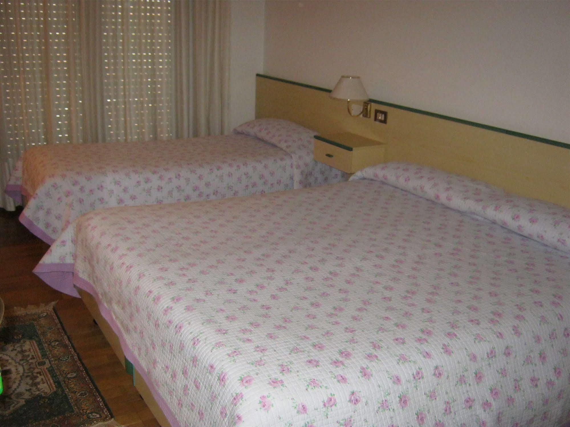 Hotel San Marco Лидо ди Йезоло Екстериор снимка